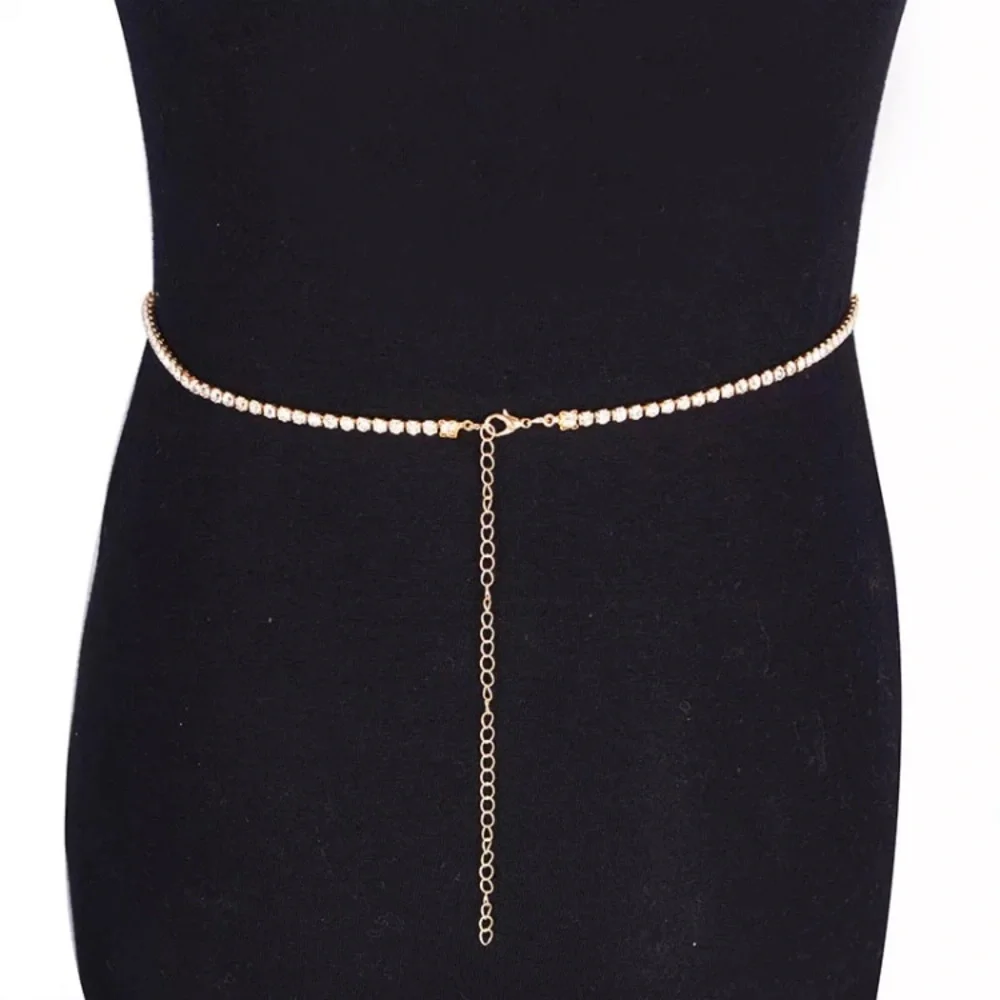 🌟 Belly Rhinestone Chain - Picture 4 of 4